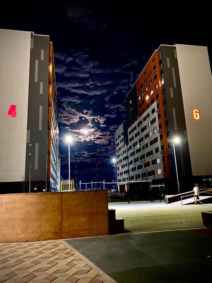 1-Но Комнатная Квартира В Центре Астаны Жк Sezim Qala 4 Astana Buitenkant foto
